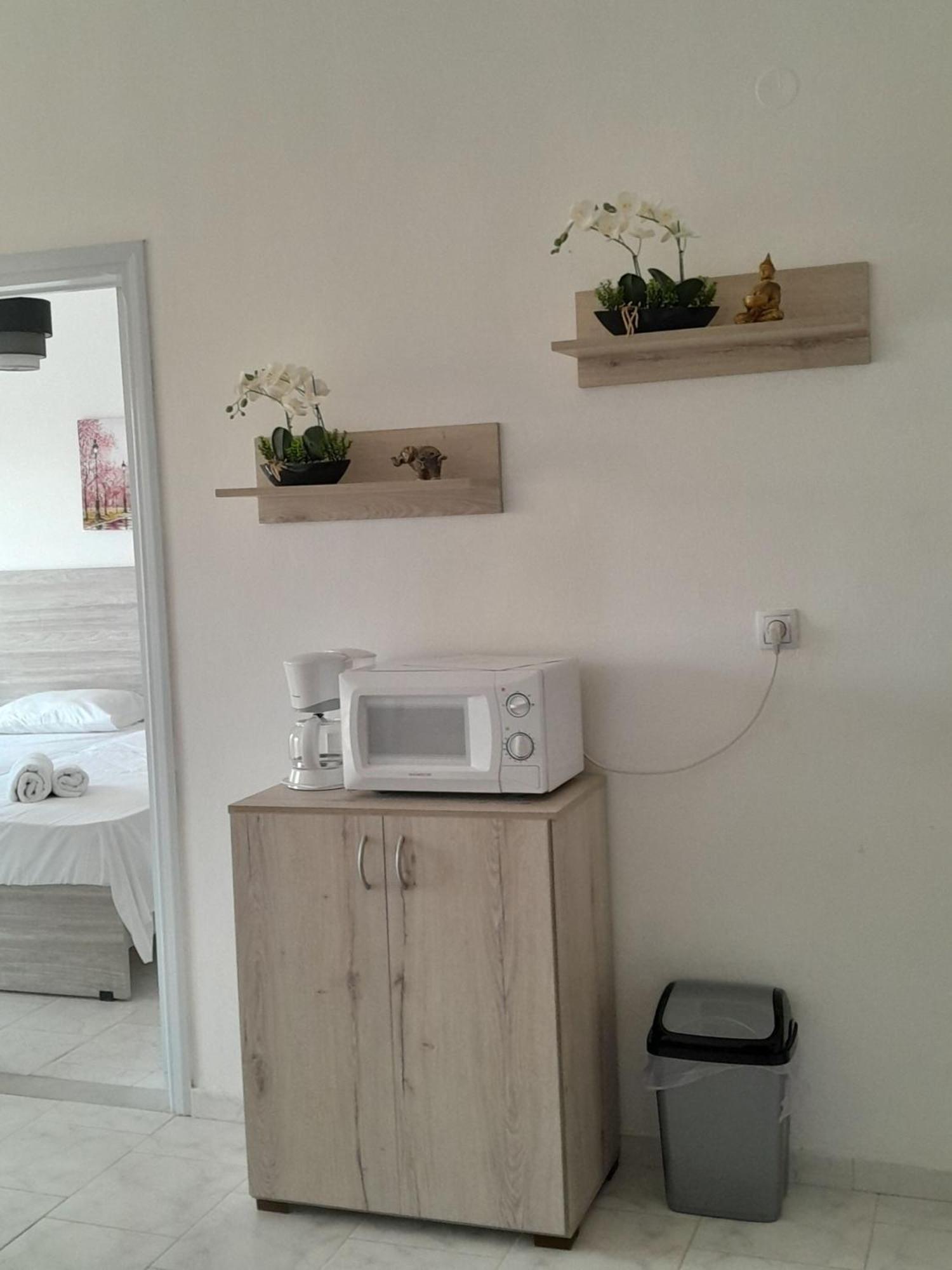 Sun Beach Apartments In Chania 09 11 Exterior foto